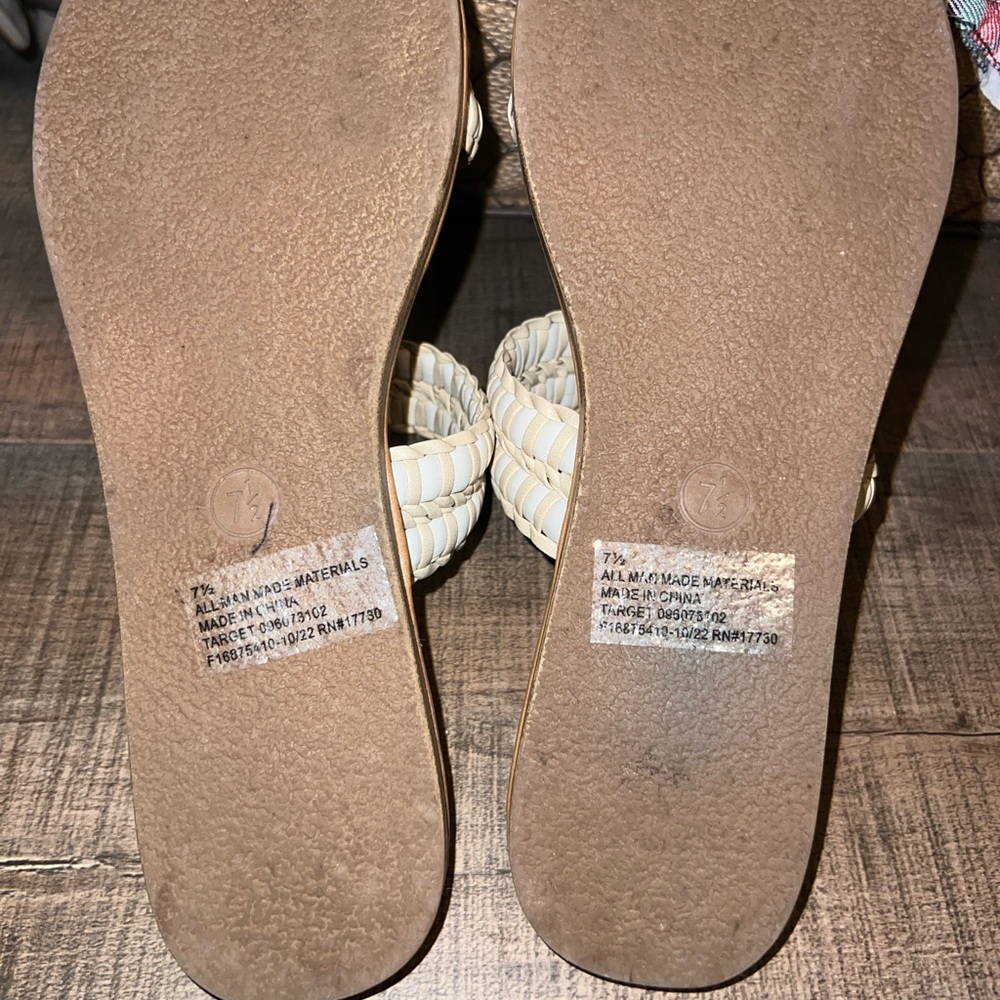 Sandals - Picture 3 of 3